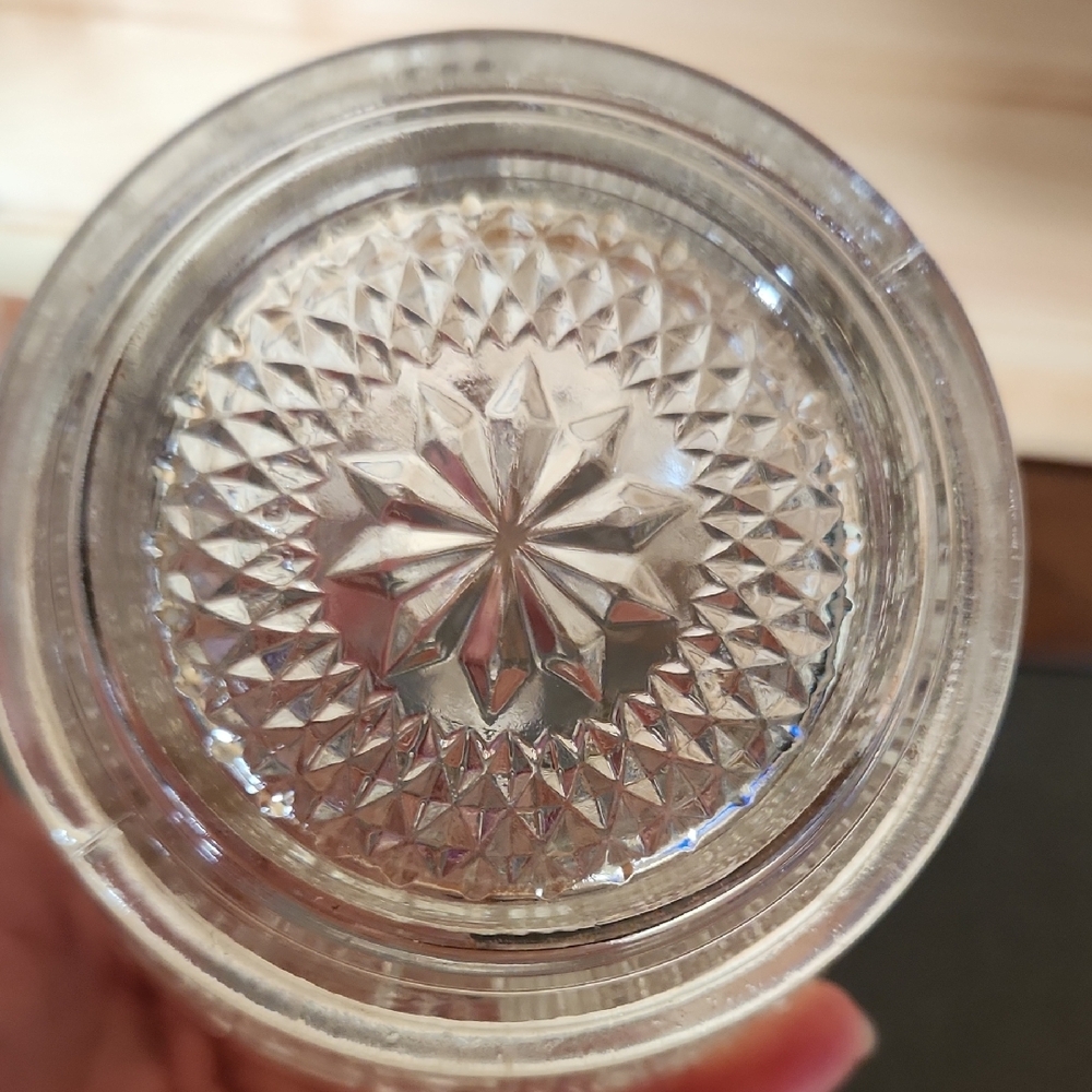 Final Price/ Indiana Glass Clear Lidded Candy Dish - Picture 5 of 7